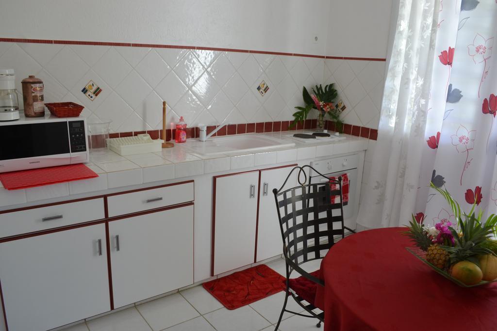 La Nicotoria Apartments Deshaies Zewnętrze zdjęcie
