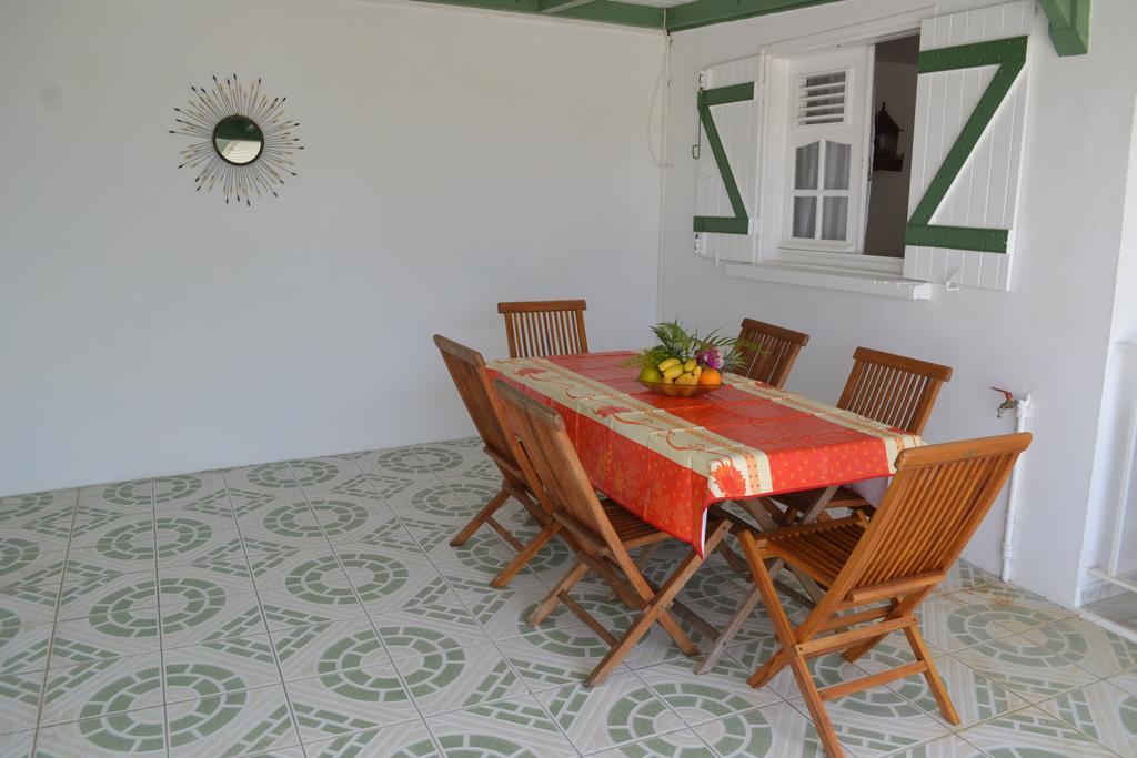 La Nicotoria Apartments Deshaies Zewnętrze zdjęcie